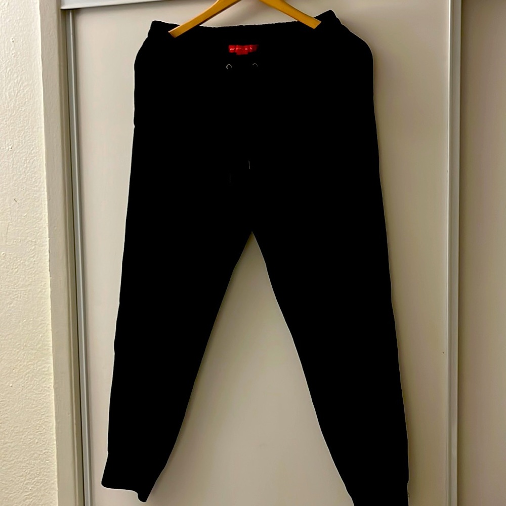 100%poly saksfifth avenue joggers pants